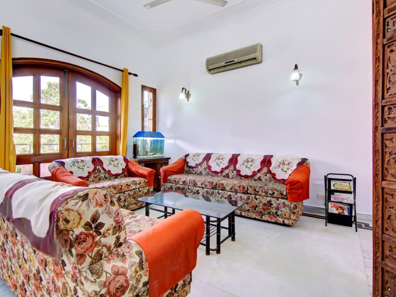 Service Apartment in Greater Kailash 3