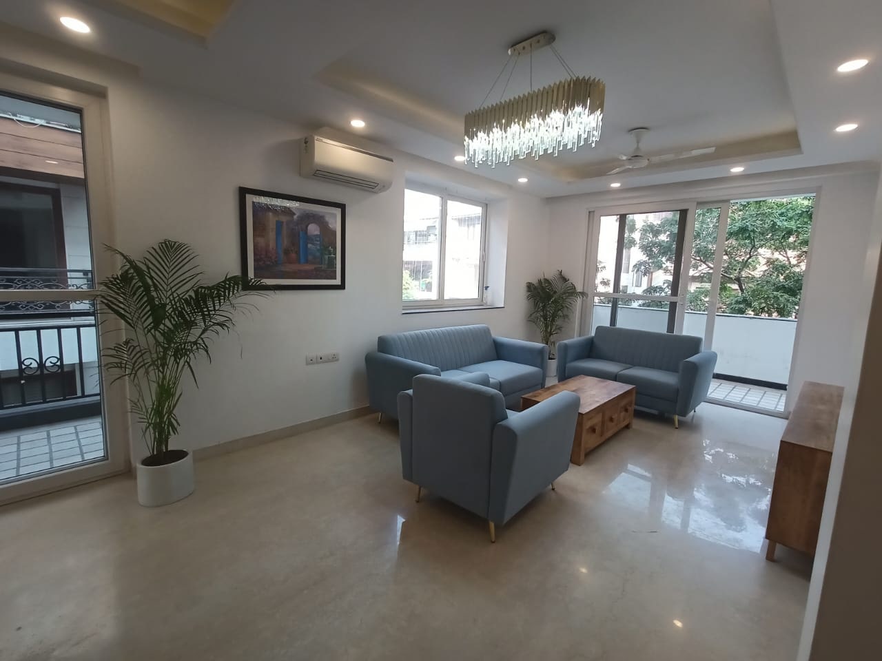 Service Apartment in Delhi